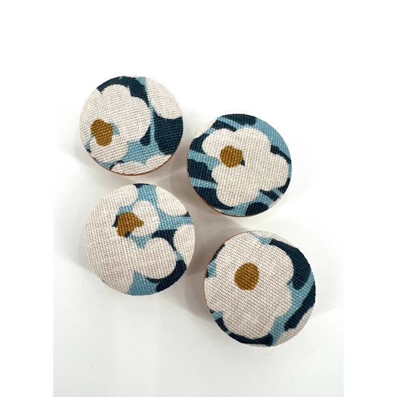 Flowers Drawer Knob Pulls Handles Nursery Dresser Home Decor Gift Baby - Picture 1 of 4